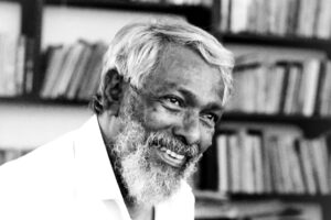 අගා දිවිසැරිය නිම කරයි